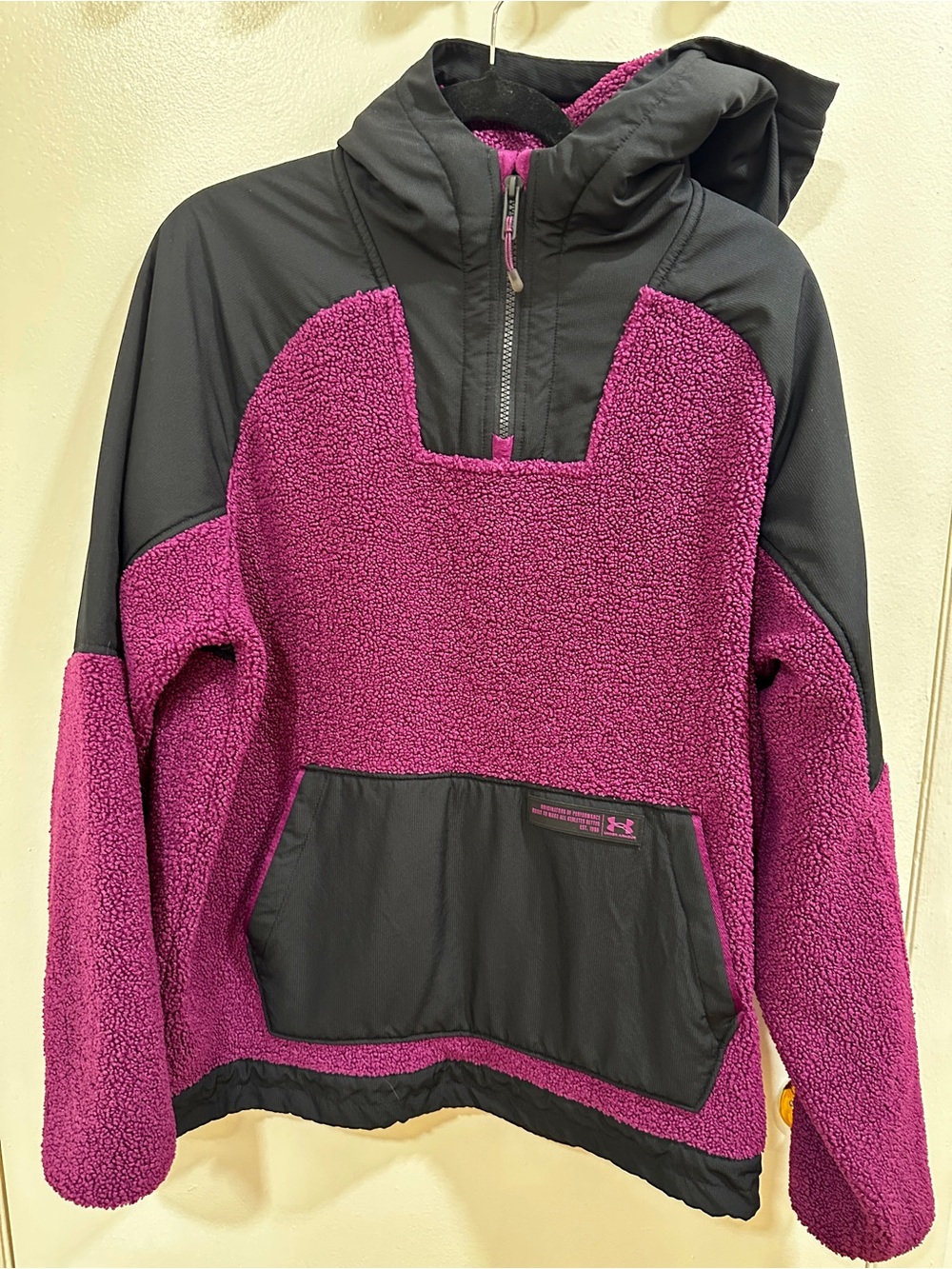 Under Armour Sherpa Fleece Pullover Hoodie Women's Large Purple Black Half Zip